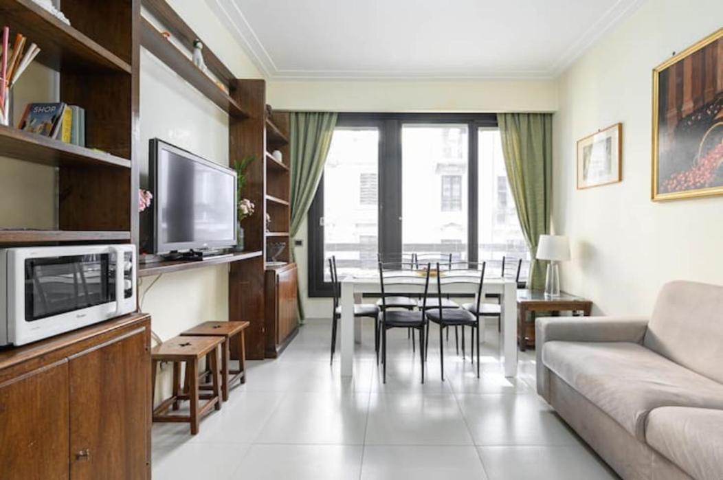 Visconti Apartment. Рим Экстерьер фото