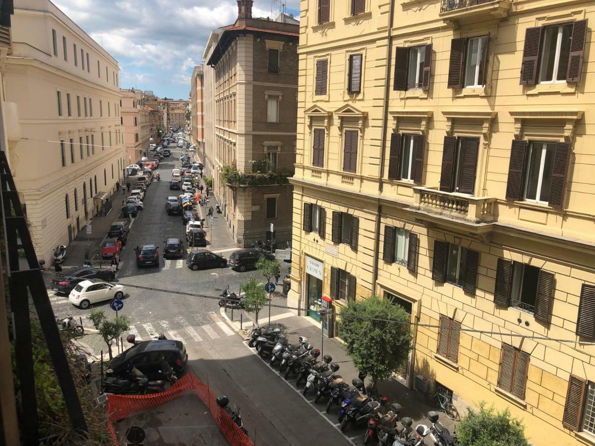 Visconti Apartment. Рим Экстерьер фото