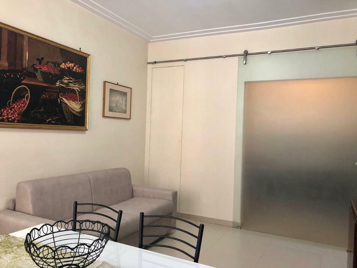 Visconti Apartment. Рим Экстерьер фото