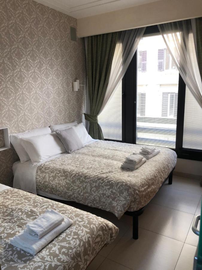 Visconti Apartment. Рим Экстерьер фото