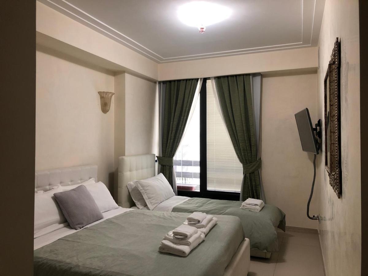 Visconti Apartment. Рим Экстерьер фото